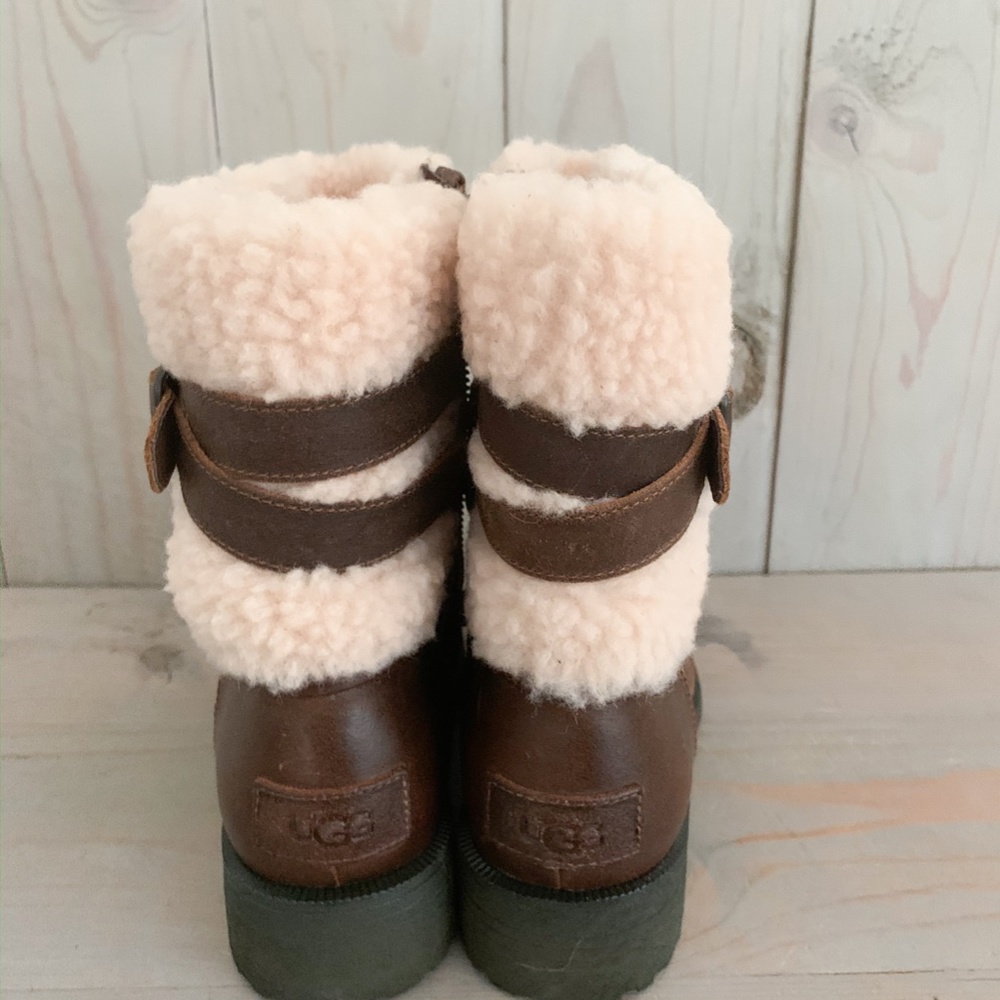 ugg blayre 3 sheepskin cuff waterproof boots NEW - Picture 6 of 11